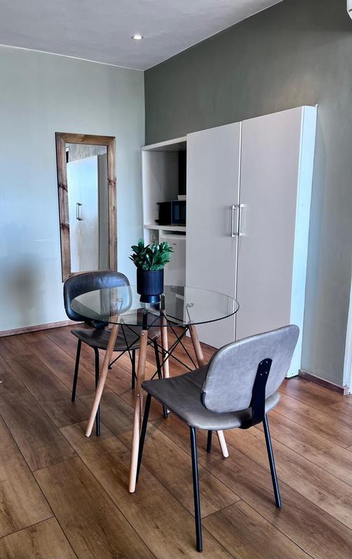 4 Bedroom Property for Sale in Green Point Western Cape